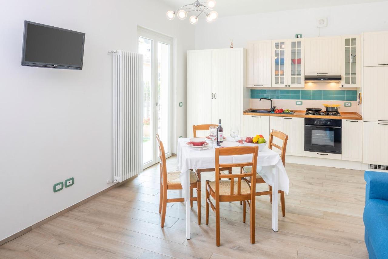 Villa Rosetta&Romeo Family Apartment Costermano Esterno foto